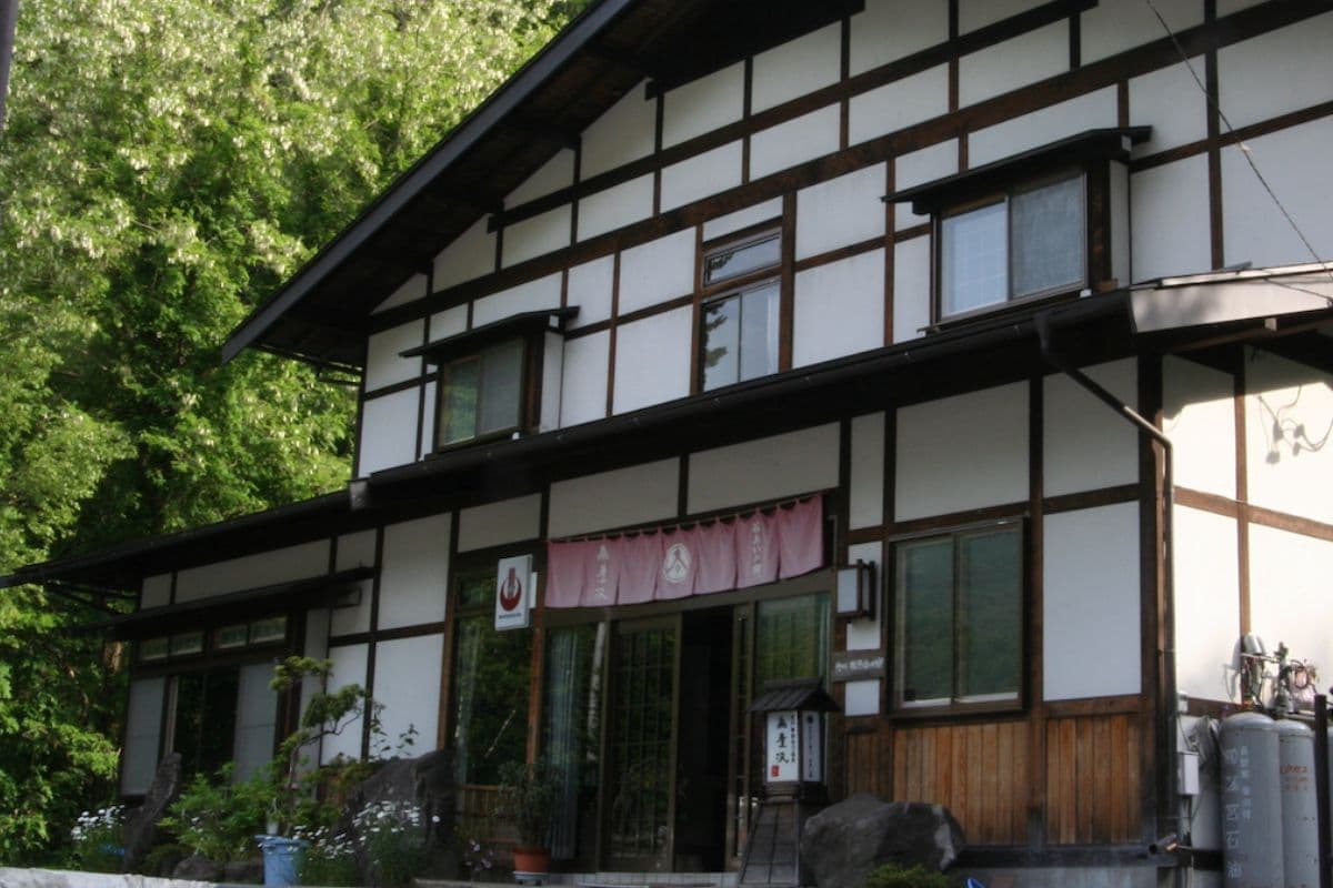 鳥屋沢